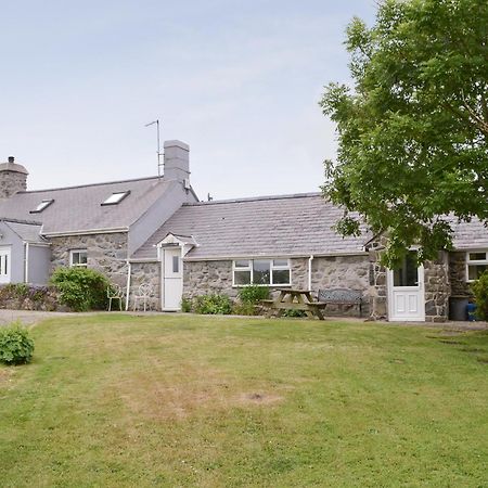 Cyll Y Felin Fawr 2 Villa Абърдарън Екстериор снимка